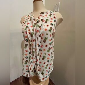 Faith & Joy by monteau Tropical Fruits Sleeveless top. Womens size Small.